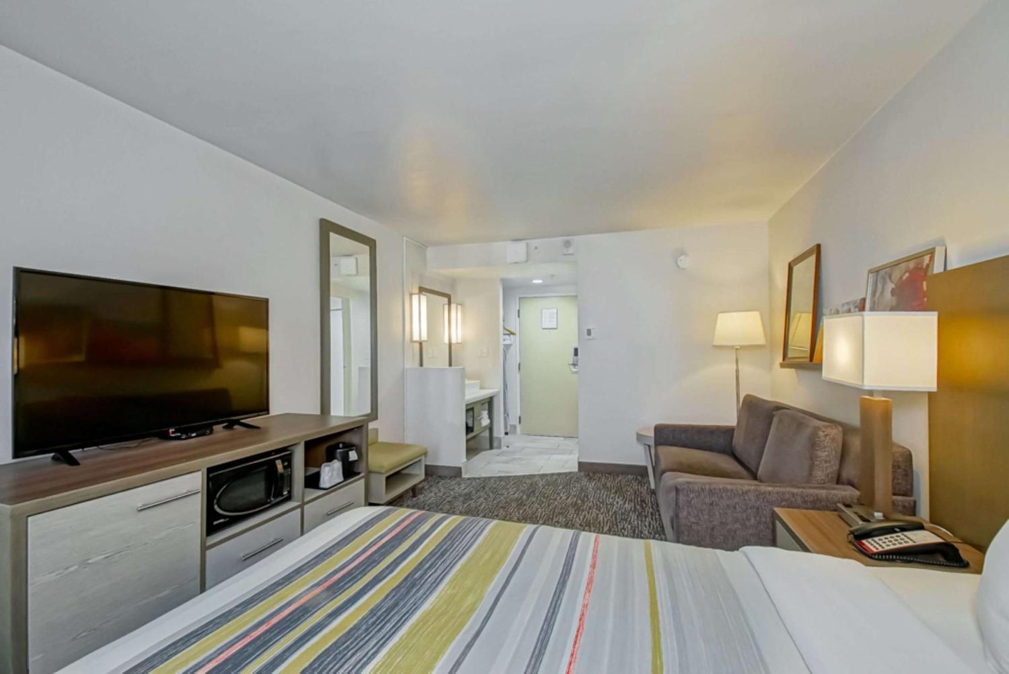 Country Inn & Suites By Radisson, New Orleans I-10 East, La Eksteriør bilde