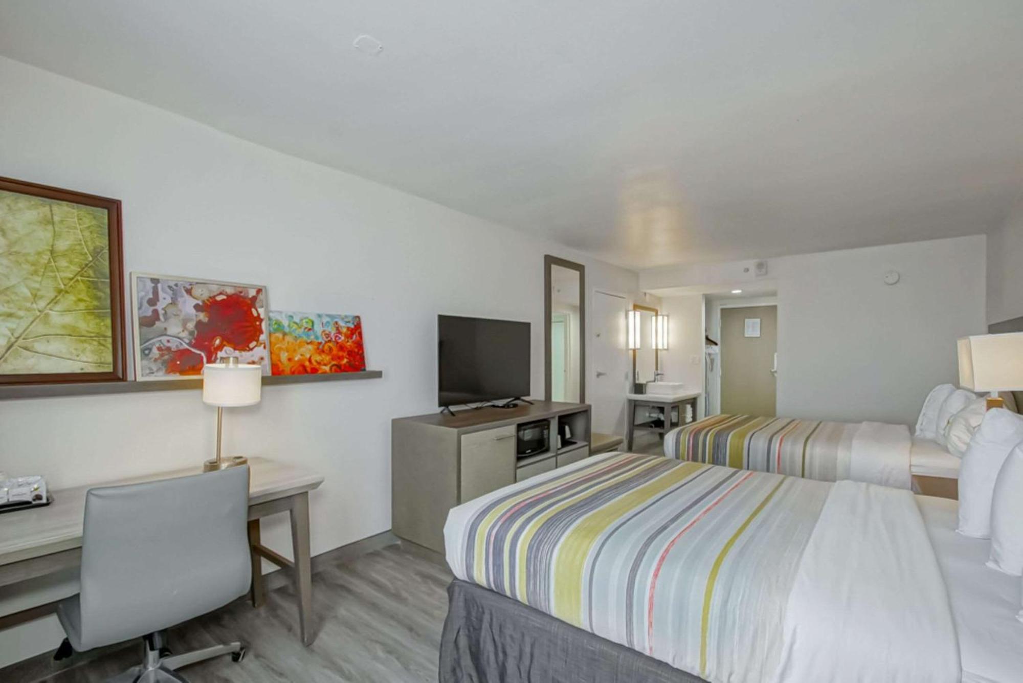 Country Inn & Suites By Radisson, New Orleans I-10 East, La Eksteriør bilde